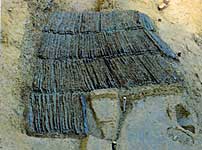 �r�_�J���